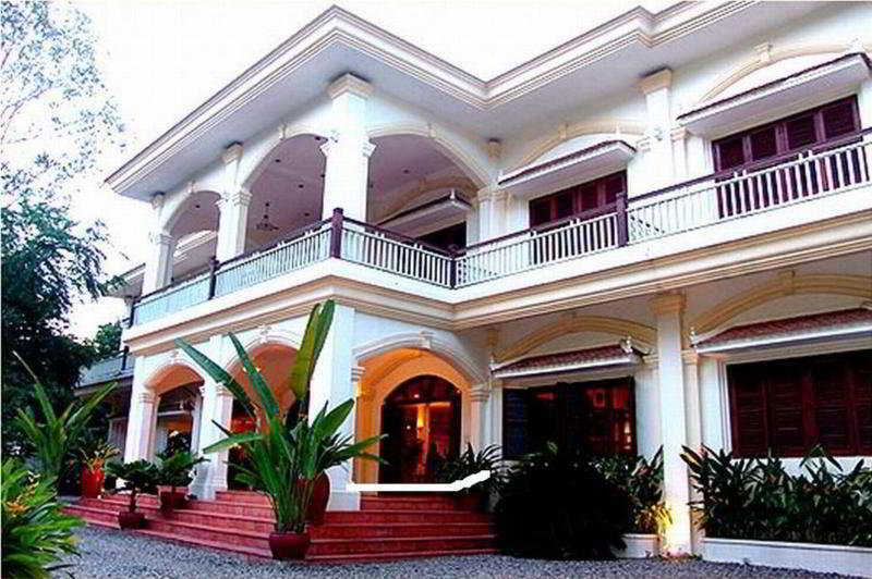 Grand Sunset Angkor Hotel Siem Reap Exterior photo