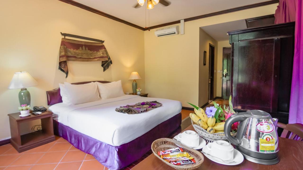 Grand Sunset Angkor Hotel Siem Reap Exterior photo
