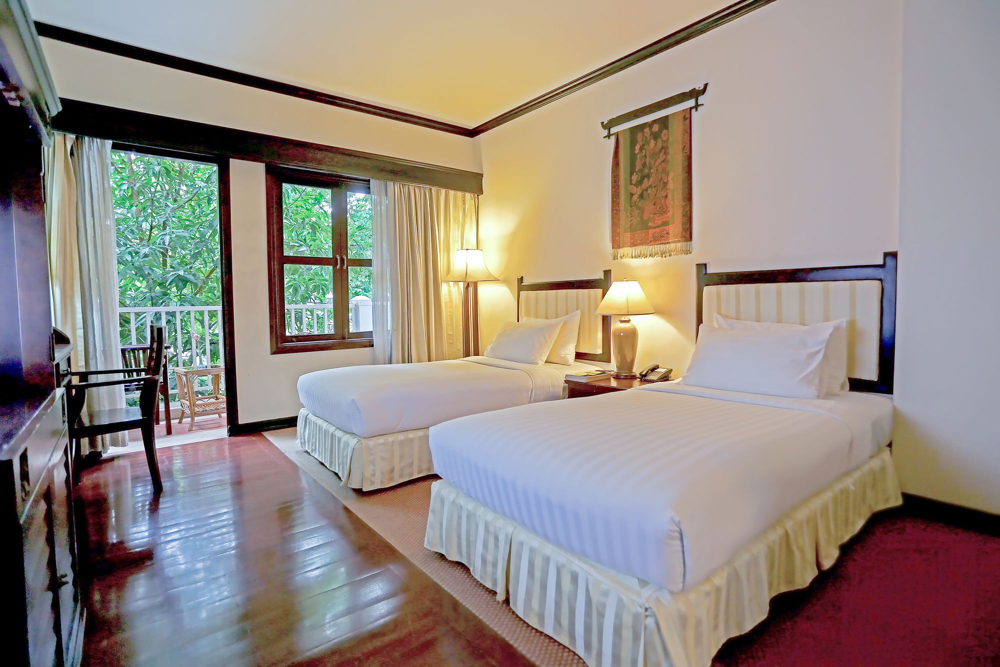 Grand Sunset Angkor Hotel Siem Reap Exterior photo